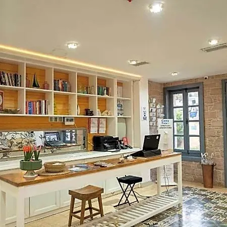 Cunda Fora Hotel 3*